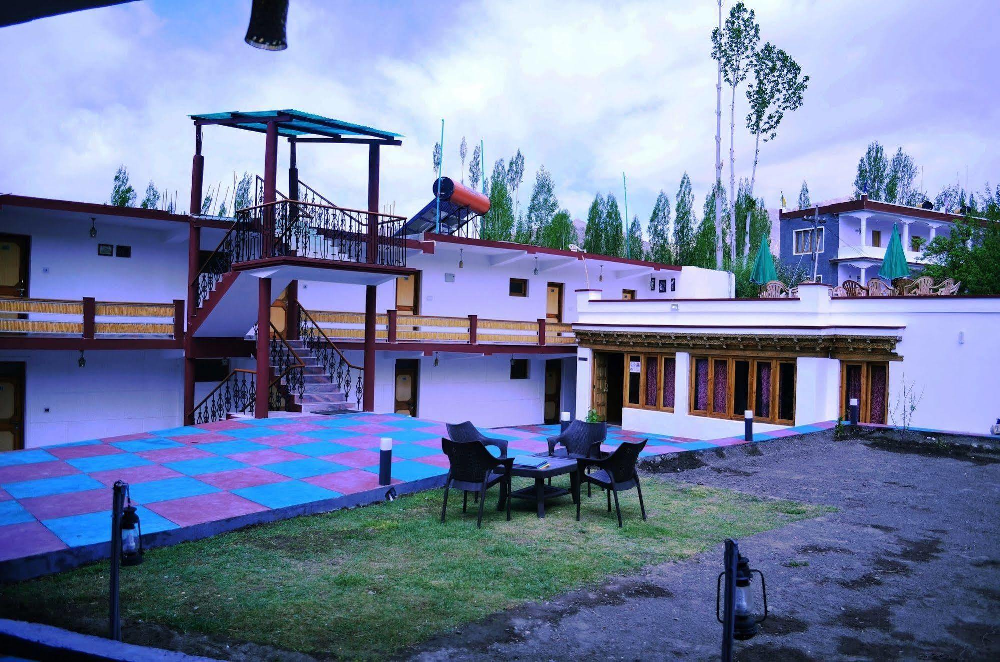 Beyond Stay - Kanika Himalayan View Leh Exterior photo